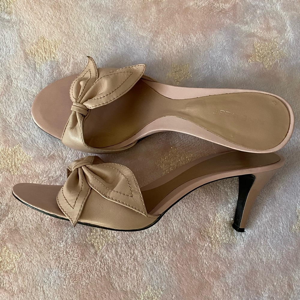 Nine West small beige/pink heels